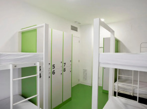 Sant Jordi Hostels Gracia