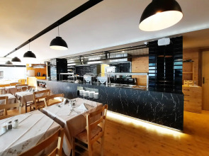 Atlantis Boutique City Hotel