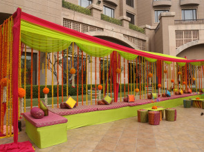 Radisson Blu Plaza Delhi Airport