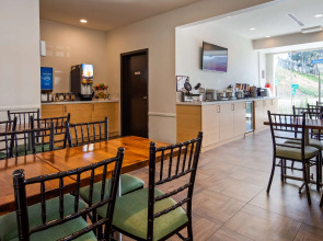 Best Western Plus Glendale