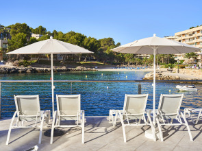 Globales Cala Vinas Adults Only 16+