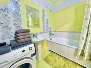 Vegas apartments (Вегас апартментс) на проспекте Гагарина 101 корпус 1