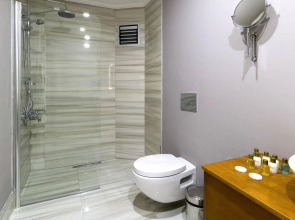 Walton Hotels Galata