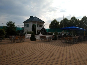 Отель Гранд Плюс