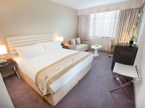 Dorsett Shepherds Bush