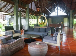 Marina Phuket Resort