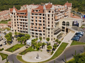 Royal Castle Design & SPA Hotel