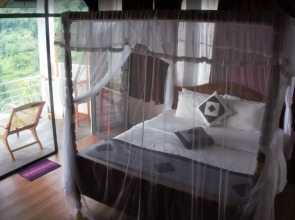 Misty Hills Ella Resort