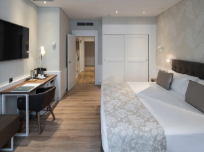 Catalonia Puerta del Sol