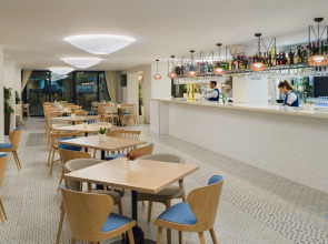 Отель H10 Casa del Mar