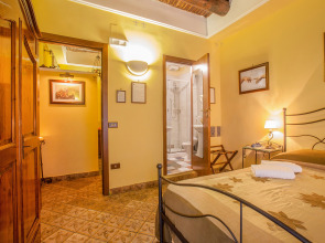 Alloggio dei Vassalli, In the Heart of the Historic Center