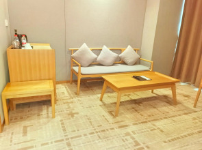 Отель Holiday Inn Guangzhou Zhujiang New Town by IHG