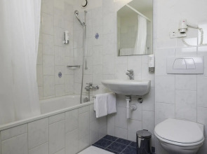 Apart-Hotel Zurich Airport