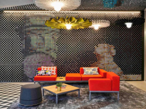 Отель ibis Barcelona Pza Glories 22