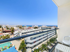 Tasia Maris Seasons Hotel - Adults Only