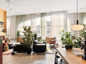 Cove - Centrum, Passage