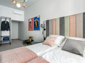 Old Town Residence - Premium Aparthotel