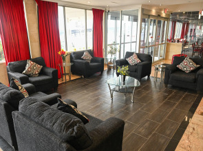 Ramada by Wyndham North Bergen