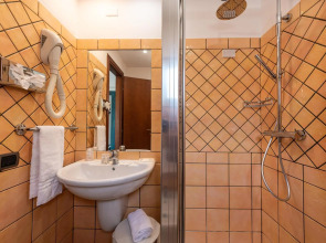 Hotel Baia Del Capitano