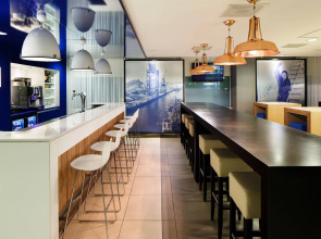 Holiday Inn Express Rotterdam - Central Station by IHG