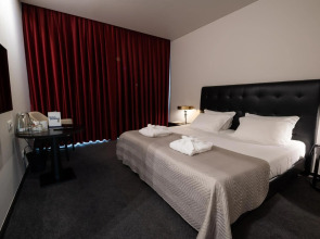 Axis Viana Business & SPA Hotel