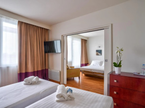 Отель Clarion Paris CDG Airport