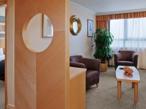 Holiday Inn London Kensington Forum