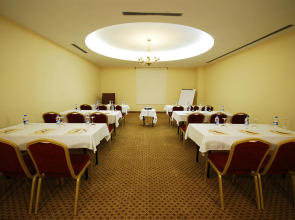 Taksim Metropark Hotel