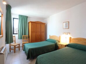 Dynastic Rooms Apartments