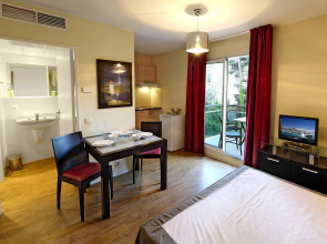 Appart Hotel Odalys City Antibes Olympe