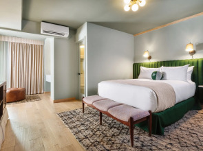 Palihotel Hollywood near Universal Studios