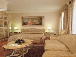 Andreola Central Hotel