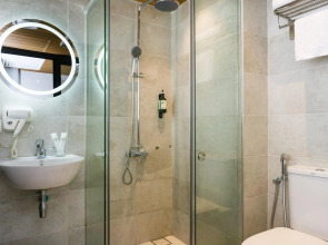 Santa Grand Hotel Central Market