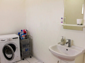 Sherlock Homes Art Hostel