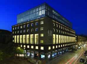 Отель Armani Hotel Milano