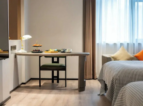 AI Lives In The Future Hotel（Xi'an Longshouyuan Daming Palace West Subway Station Branch）