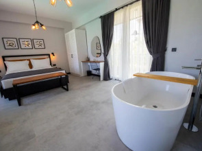 Primus Alacati Adult Only