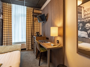 Отель Cornelisz