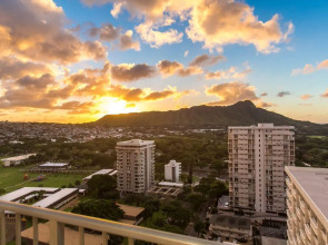 Hyatt Place Waikiki Beach