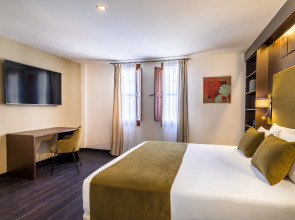 Occidental Pueblo Acantilado