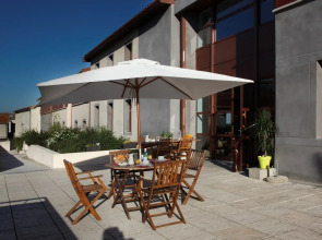 Adonis Carcassonne Résidence la Barbacane