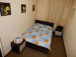 Advance-Trio Na Mokhovoy