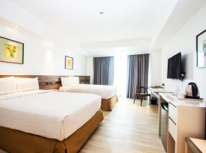 Crown Regency Hotel and Towers