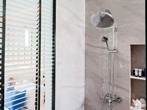 CRAFT Resort & Villas