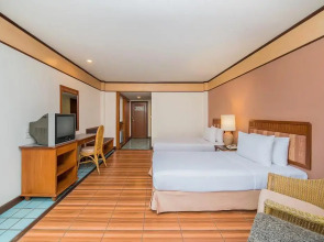 Botany Beach Resort Pattaya