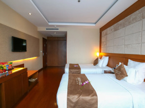 Eden Star Saigon Hotel