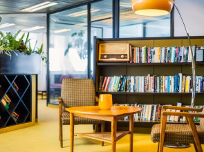 Brown Brut Seafront Hotel