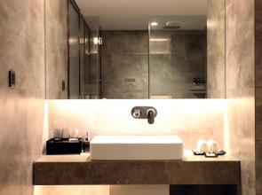 Aishang Hotel (Lecong Furniture Mall, Foshan)