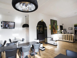 Quentin Amsterdam Hotel