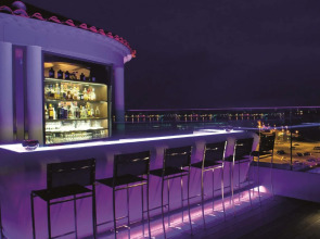 Canopy by Hilton Cannes